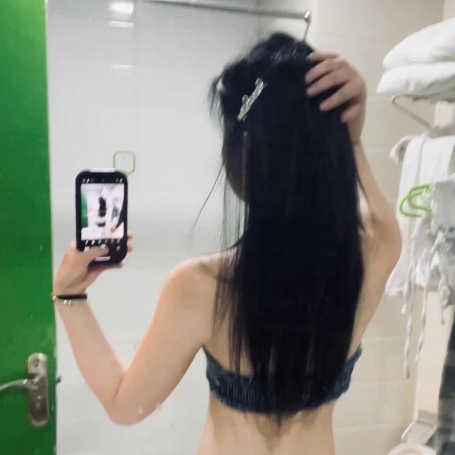 丽丽💞