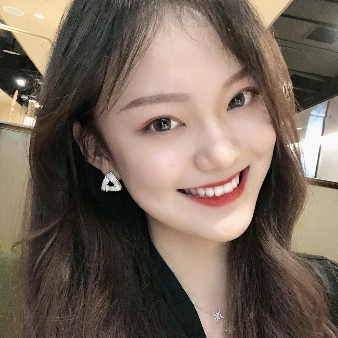 辉辉定制女鞋工厂