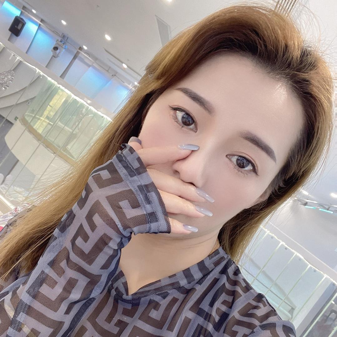 麻江丽人会美容院