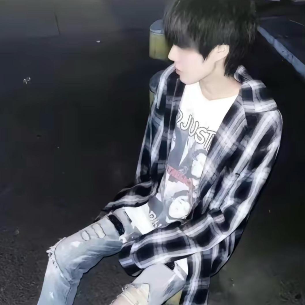 ⁄⁄ ⁄ ⁄⁄ ⁄