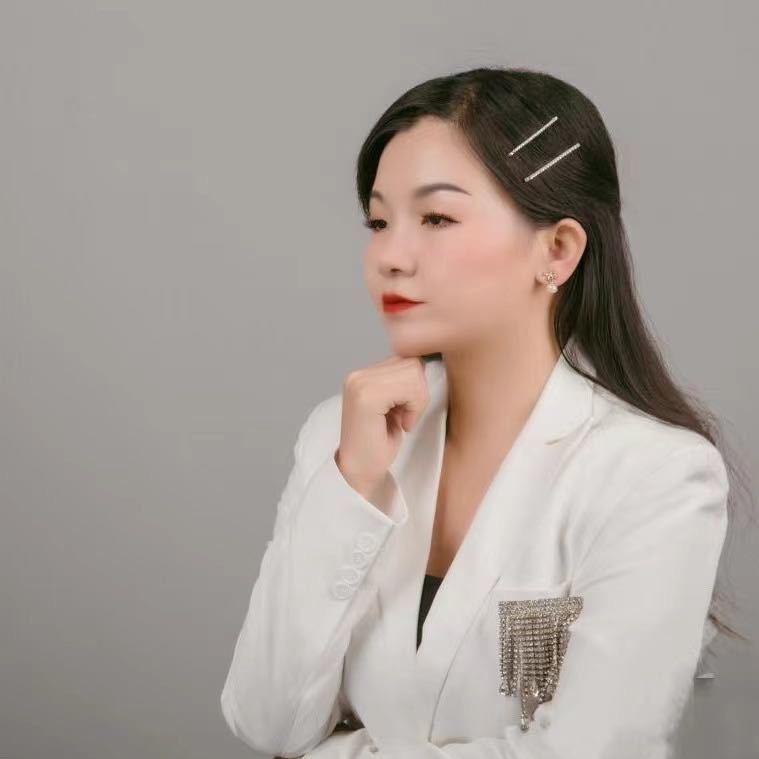 建别墅的妍妍