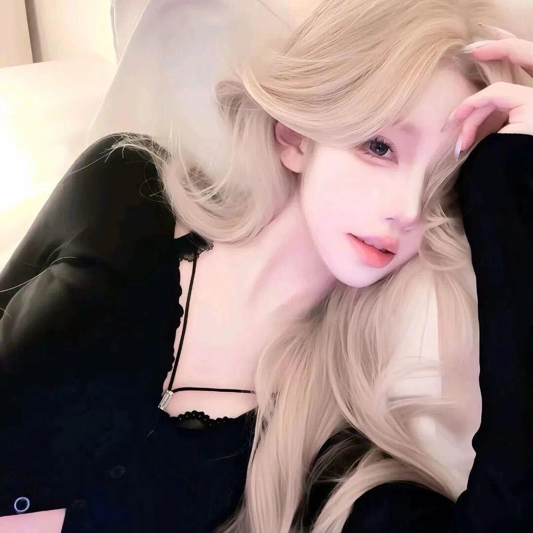 YY.