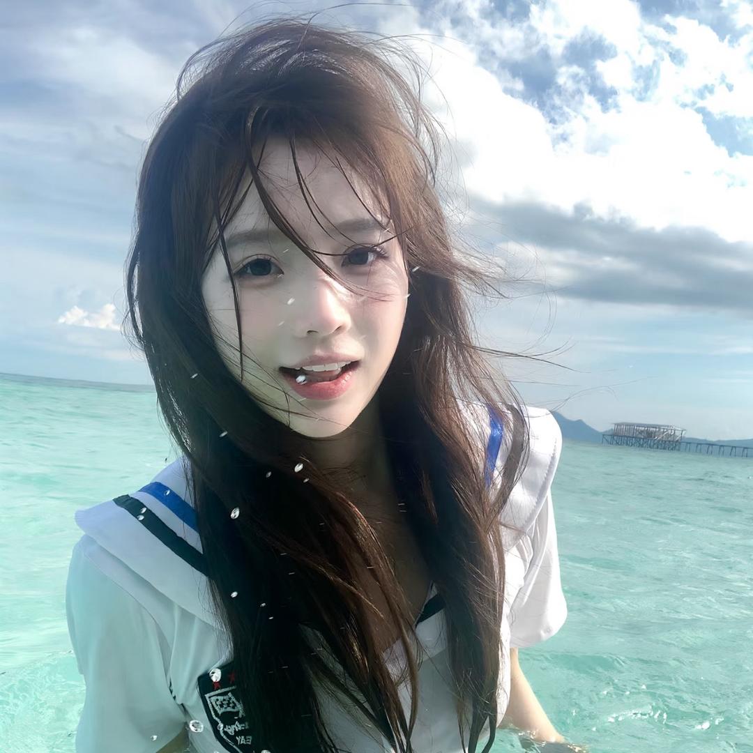 不是装是真萌