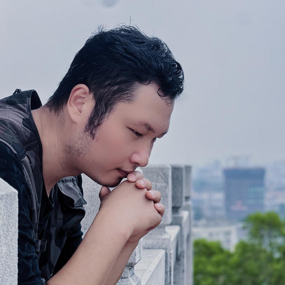 老丁（自媒体）Dir.Ding
