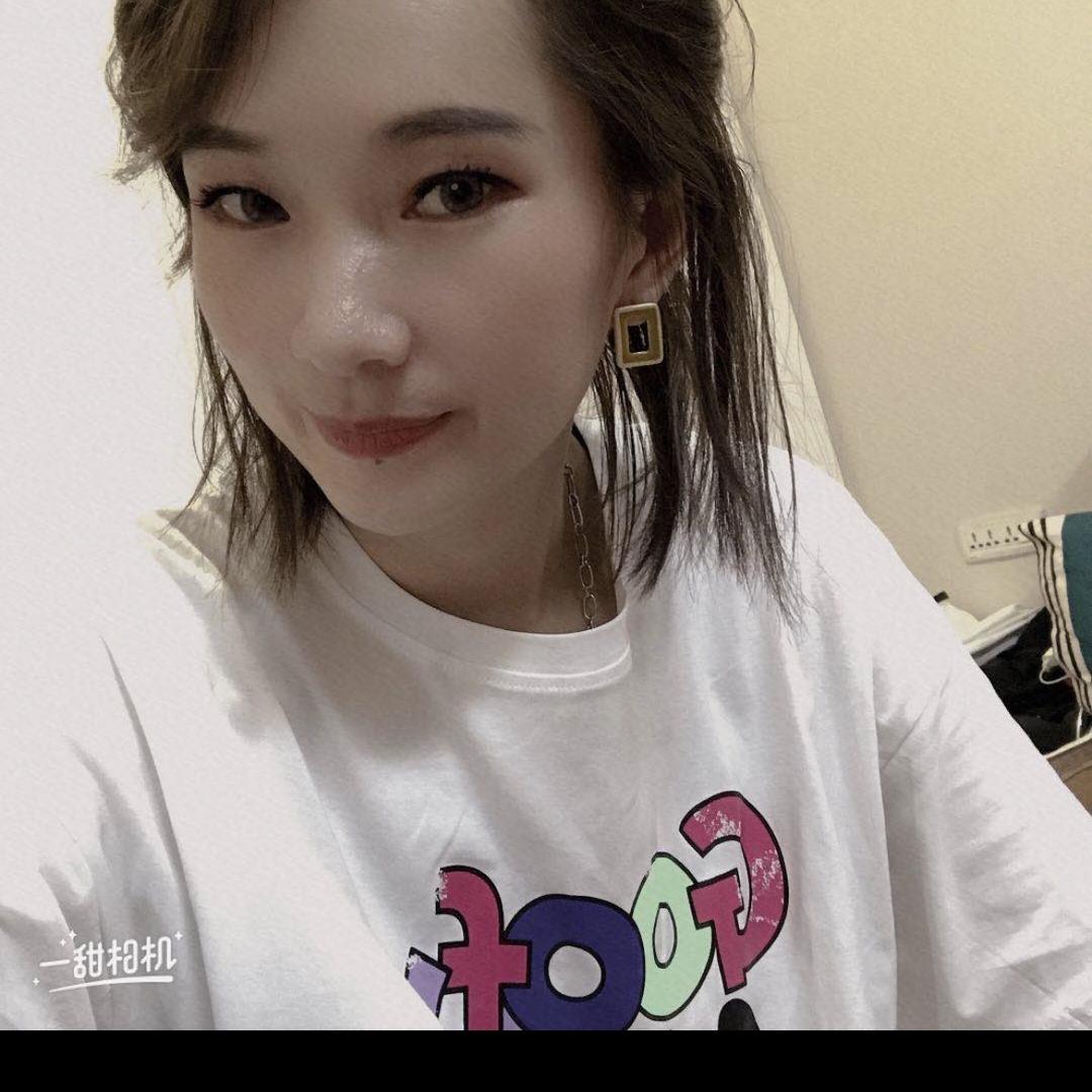陈彩霞服装店