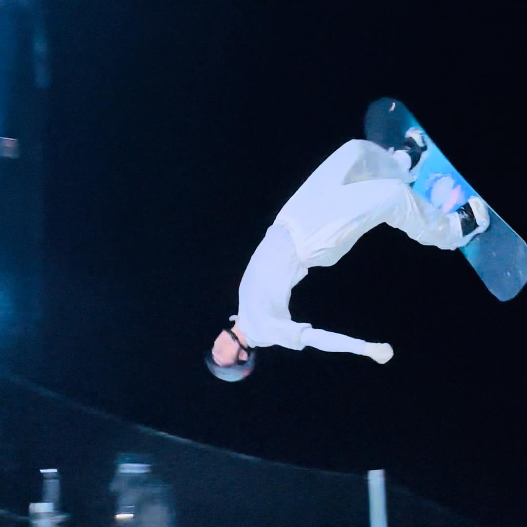 爱滑雪的毛宝🏂（新疆约课喲）