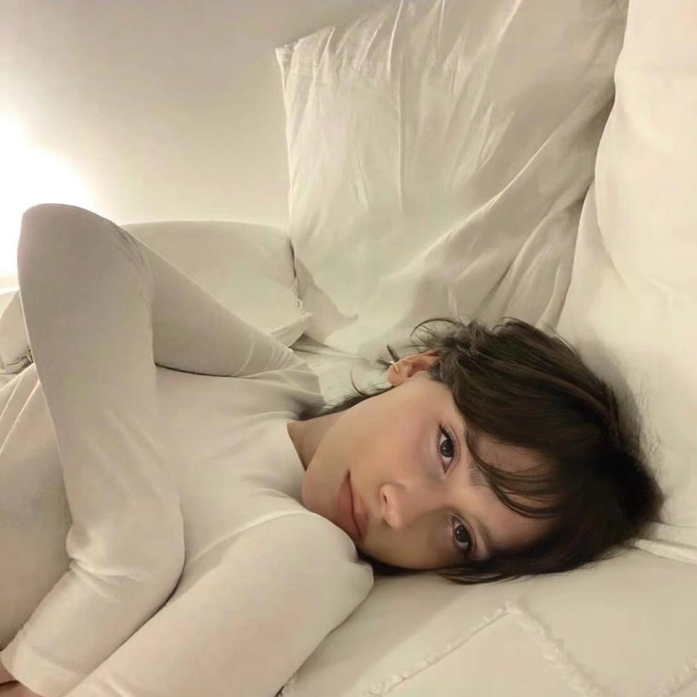 麻辣小龙夏女士