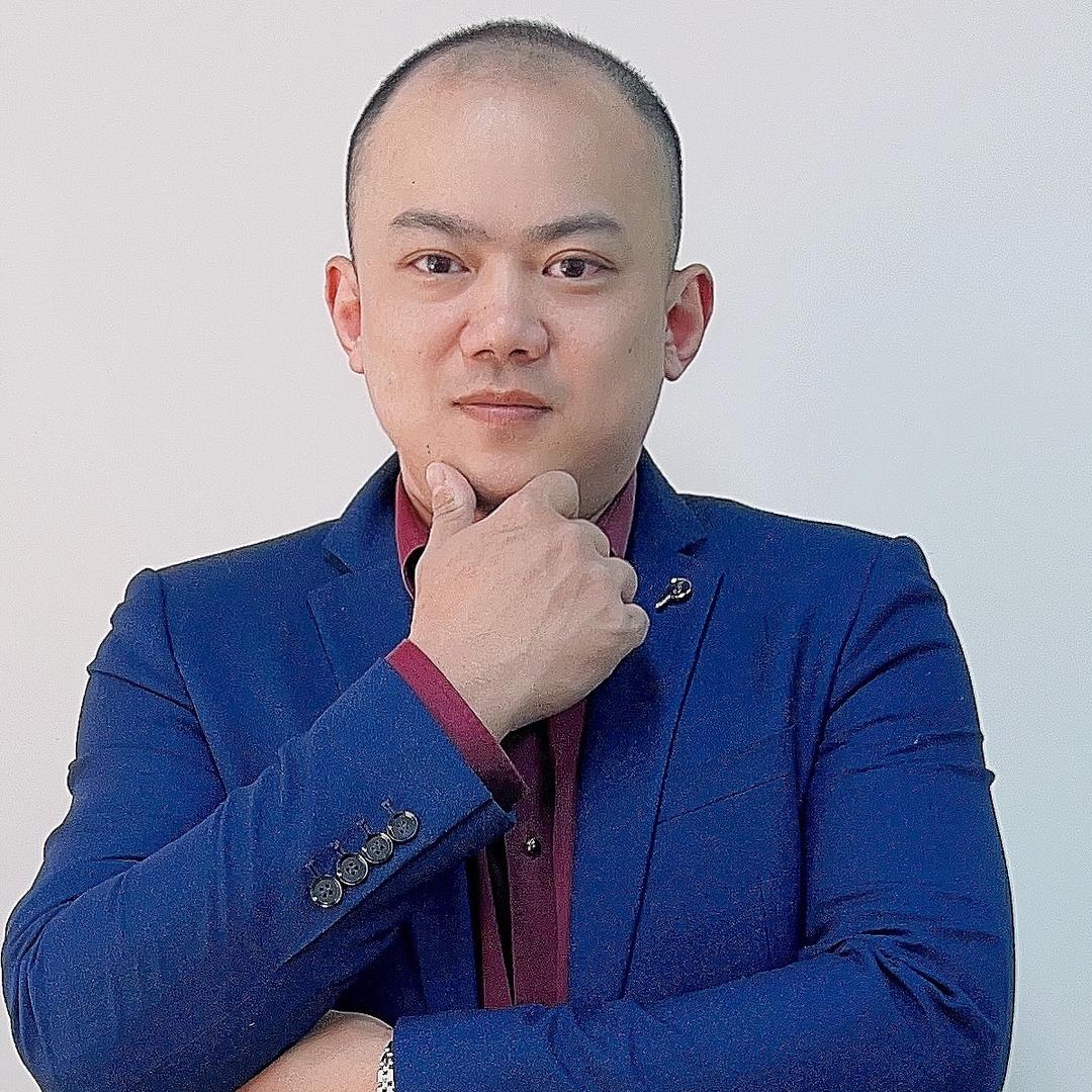 经开光头很懂房