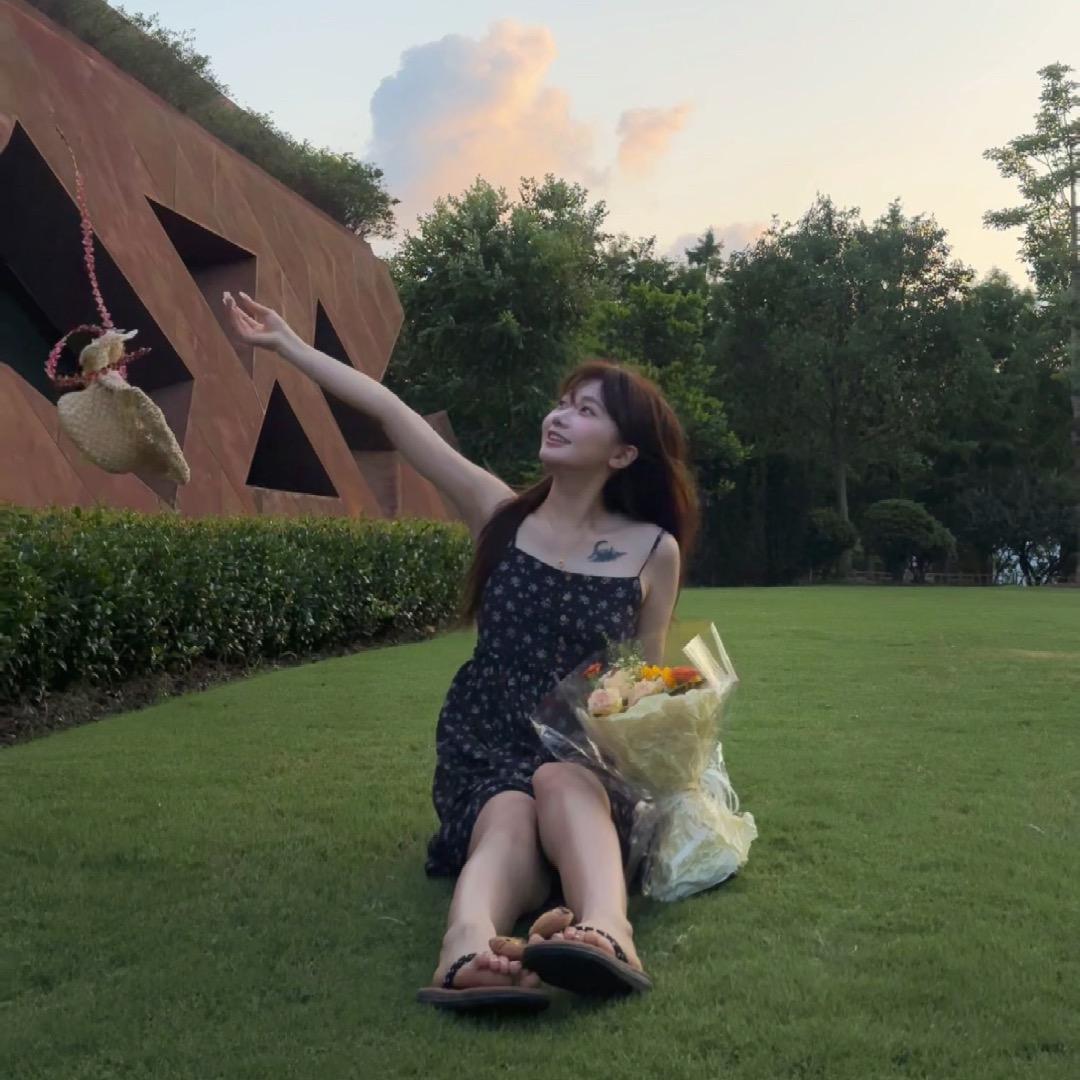 美丽动人怀女士