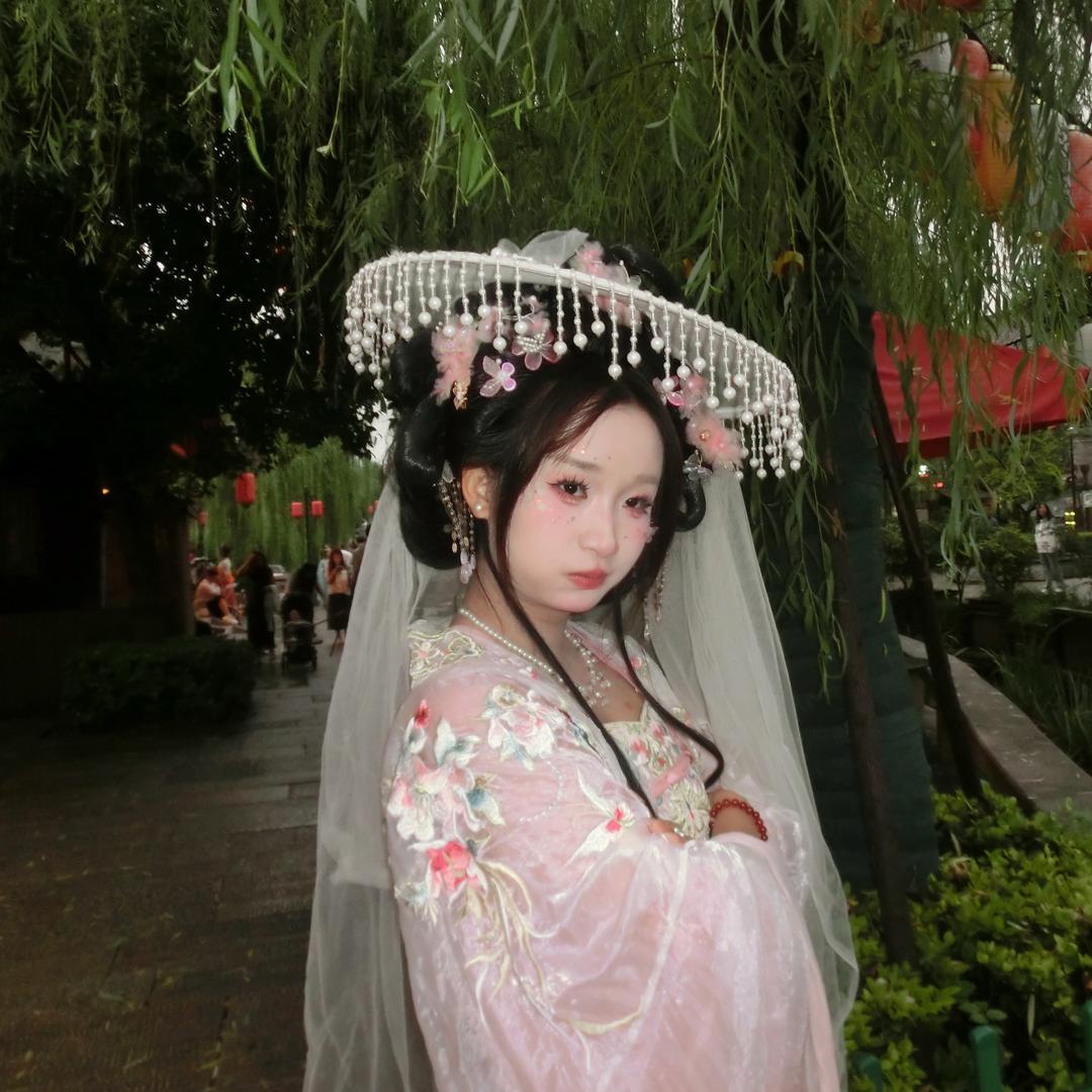 小柒小柒