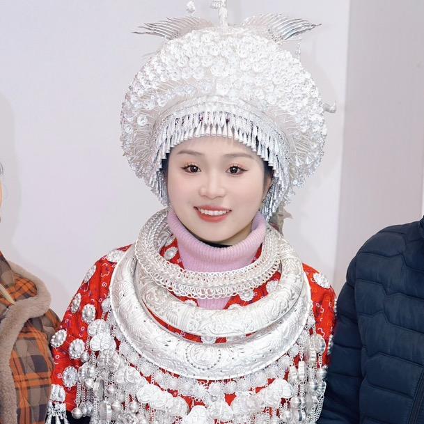 苗家小燕子📸🥰