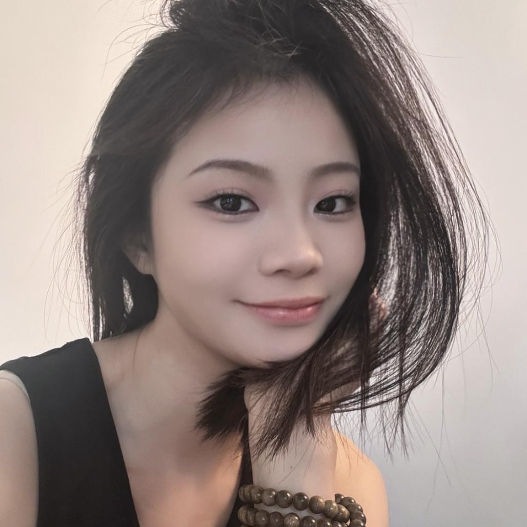 卢尚LUSHANG服饰辉辉私服