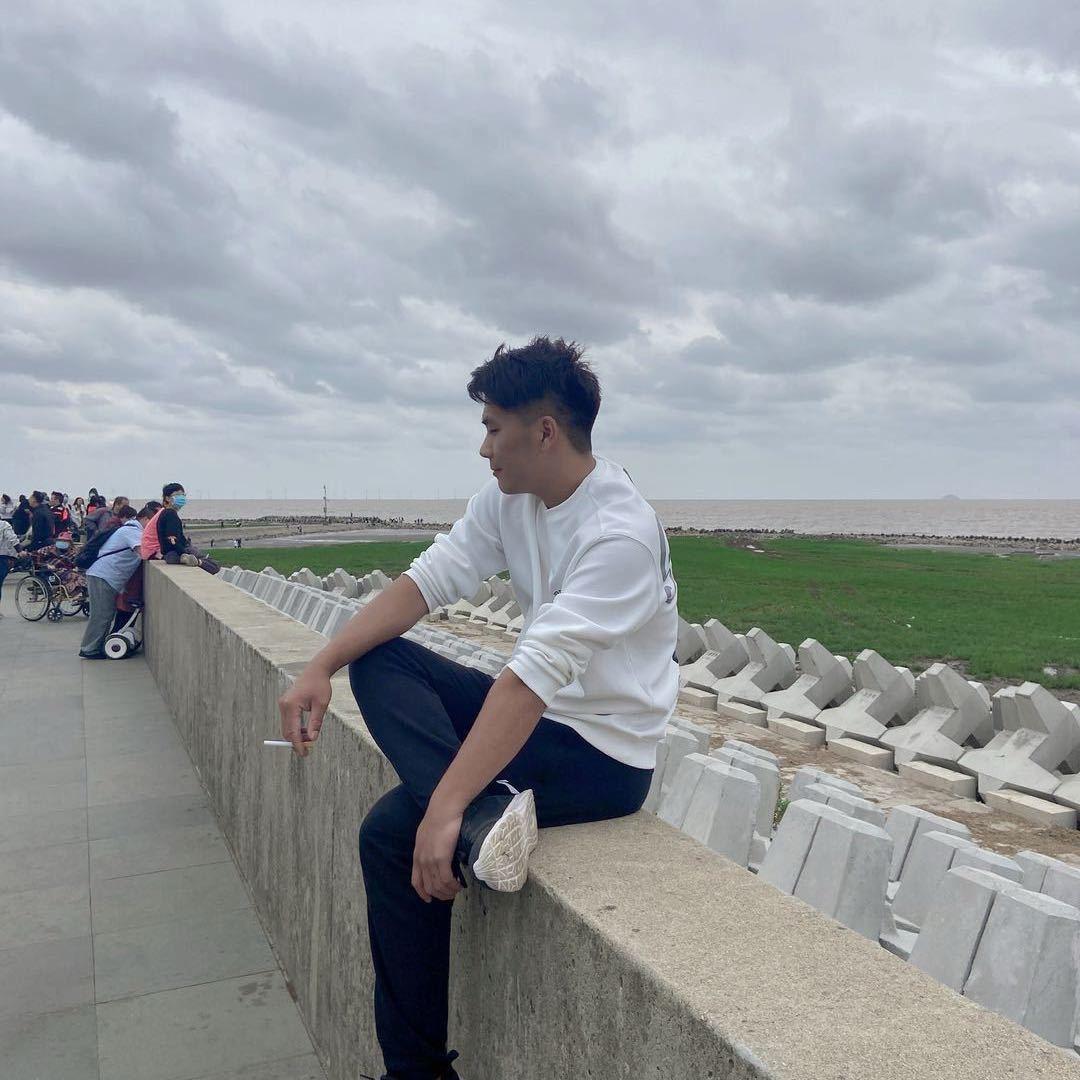 🚬ᐝ᭄龙𓊝宝🍻