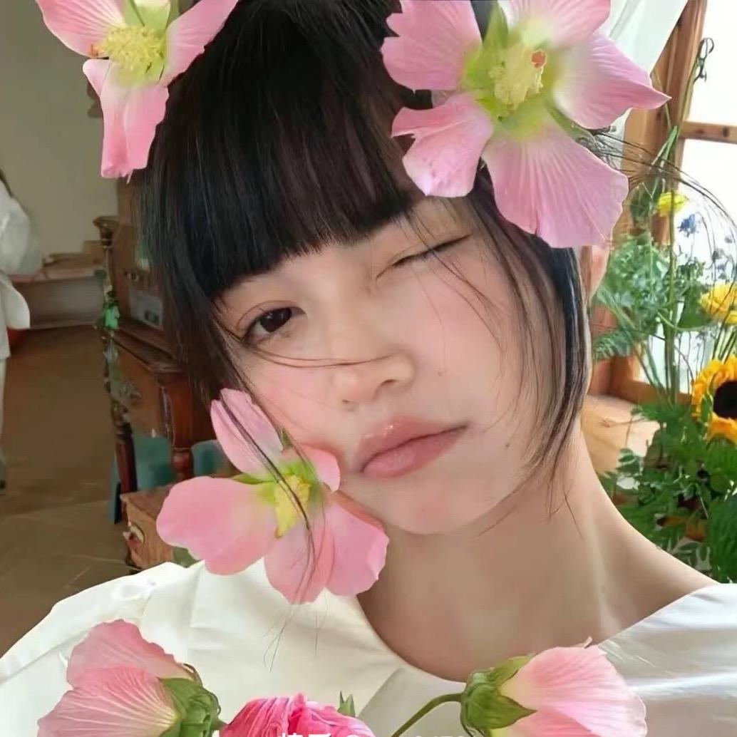 阿瑜.