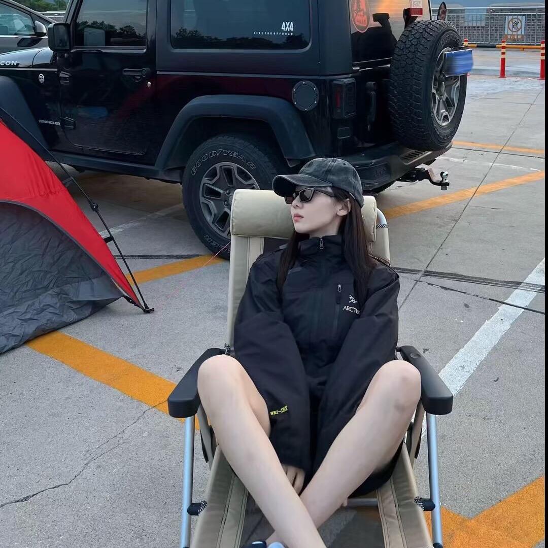 +-+