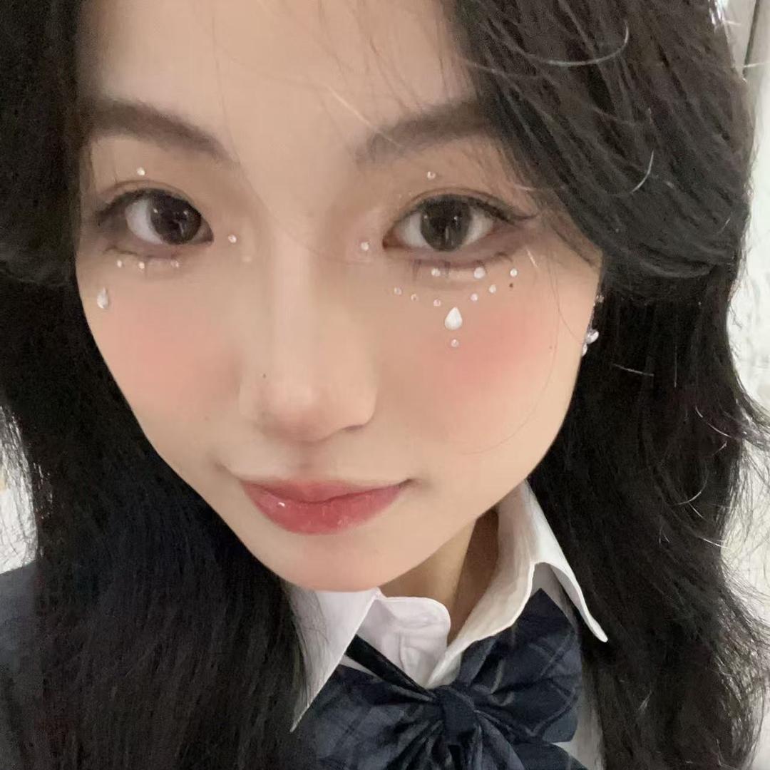 叶色温柔只给颖