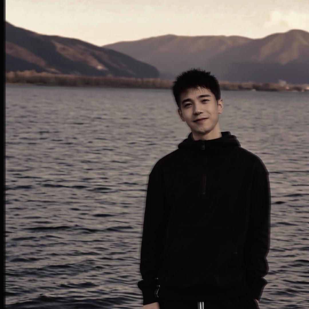 她说我像外星人👽