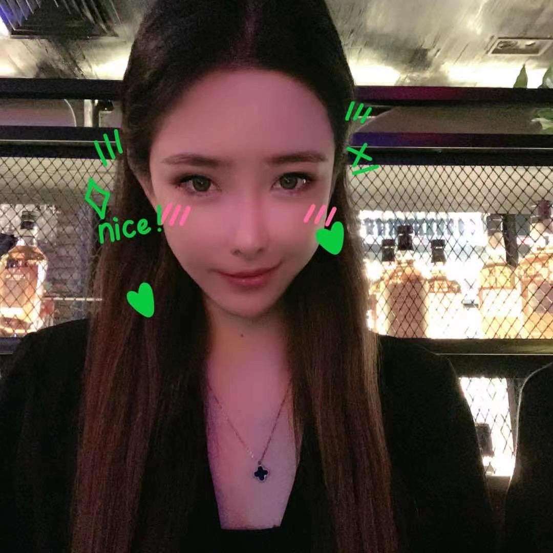 情感漩涡中的修车少爷头像