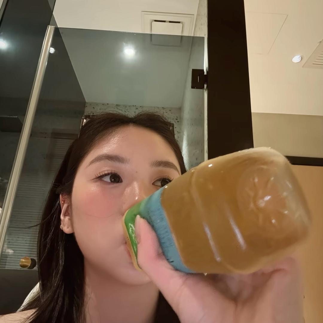 小董很瘦