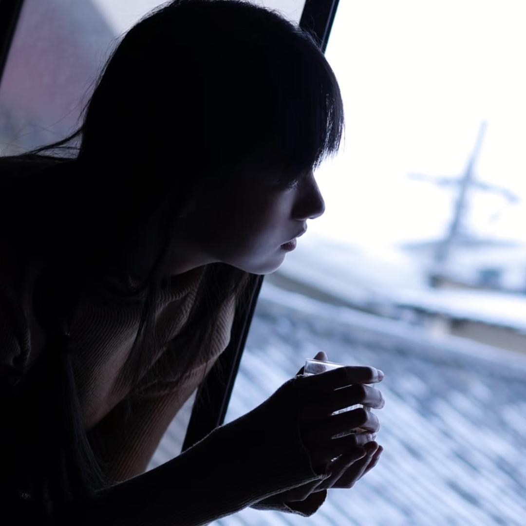 灰郁婷调