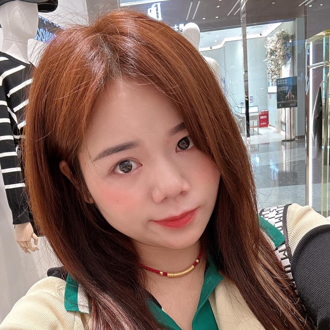 洋洋Emma