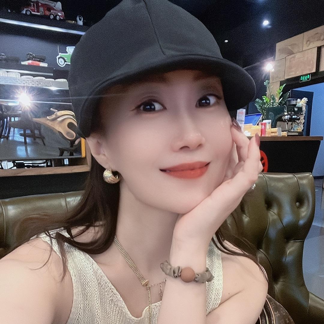 力子中高端女装