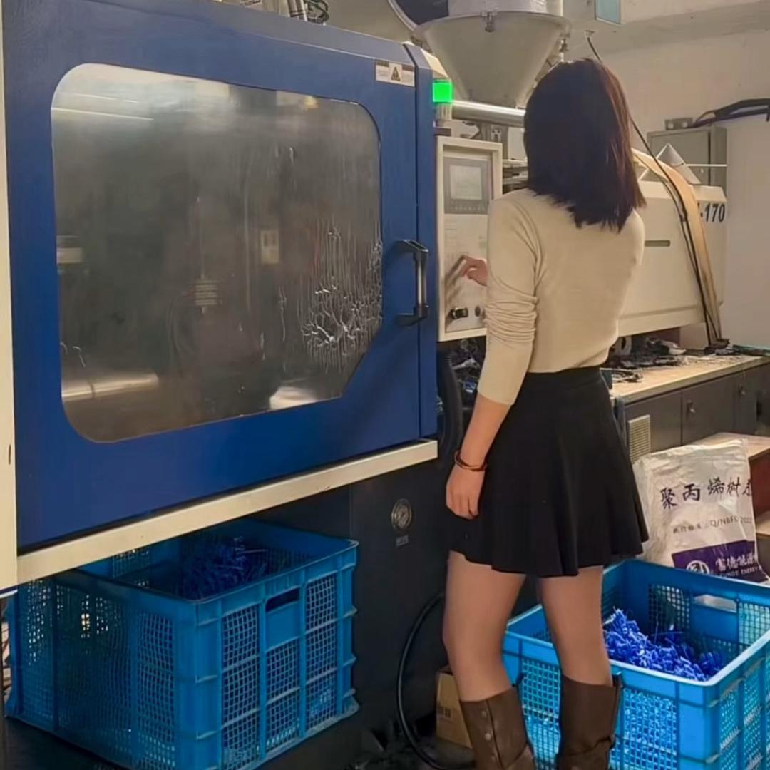 小97.