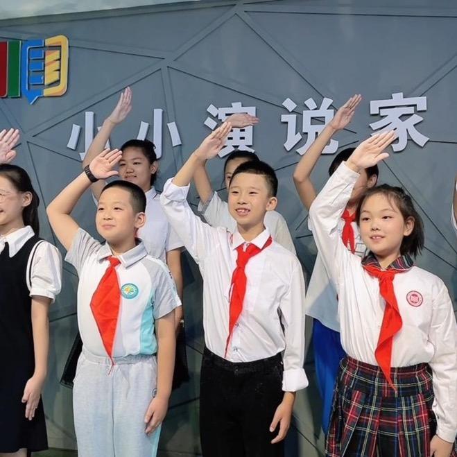 金声喇叭口才主持人