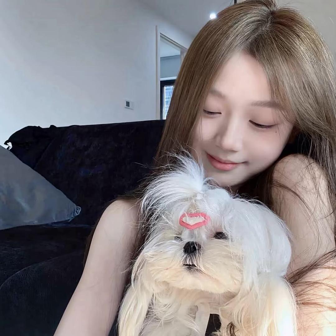 -Yy.