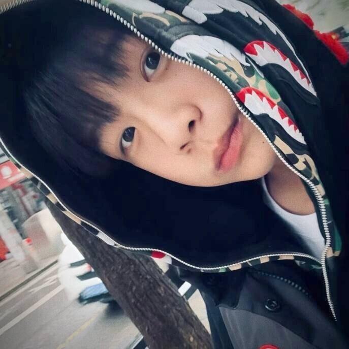 @绍洪