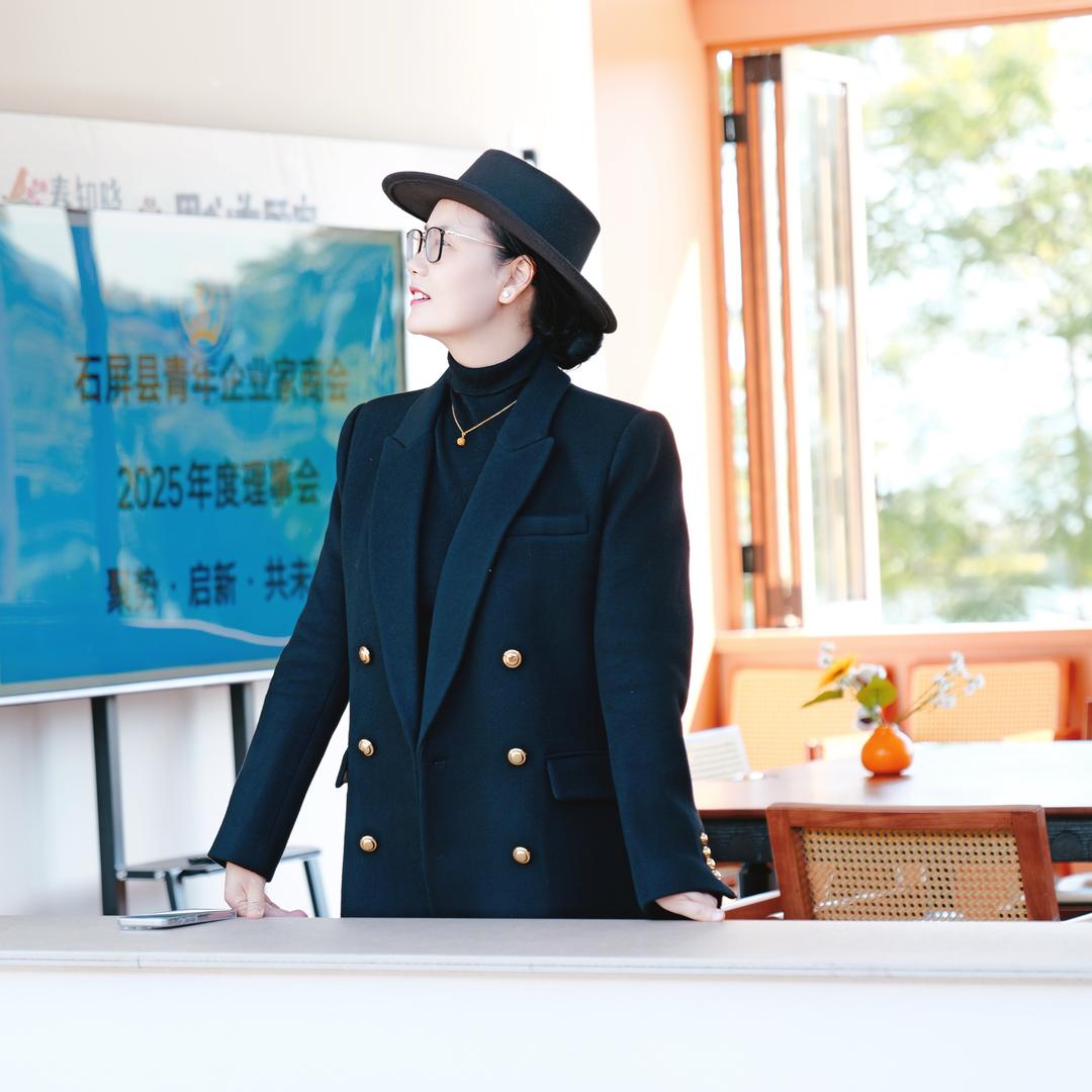 月亮姐姐 石屏异龙风光旅行社^_^