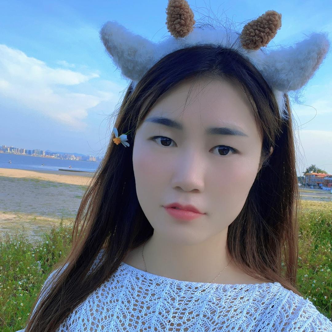 黄小玉❤️