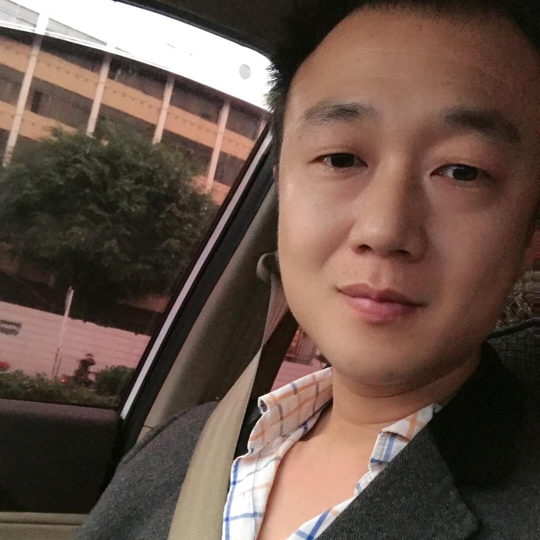 峰哥单身大叔