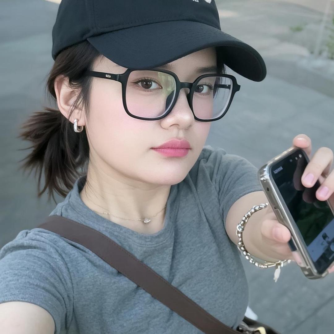 @酒窝姐🙃