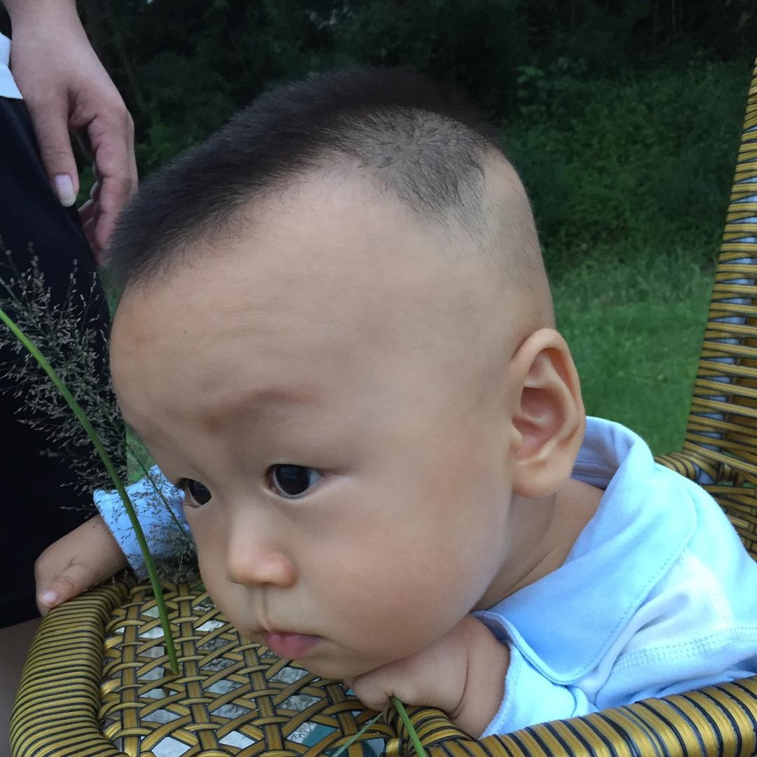 大脸妹