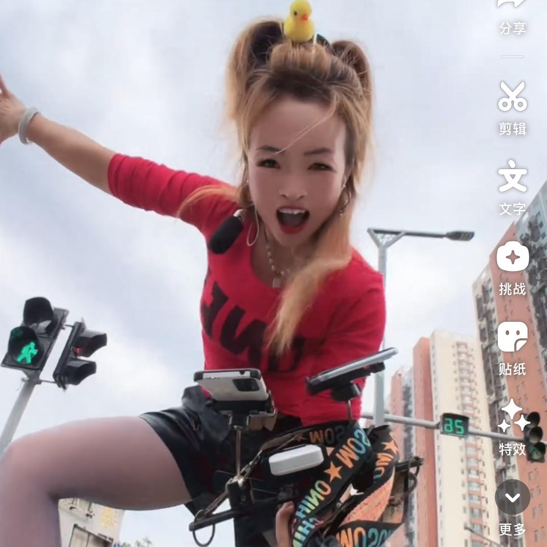 娜娜姐🎤（一铭麻辣烫炸串）