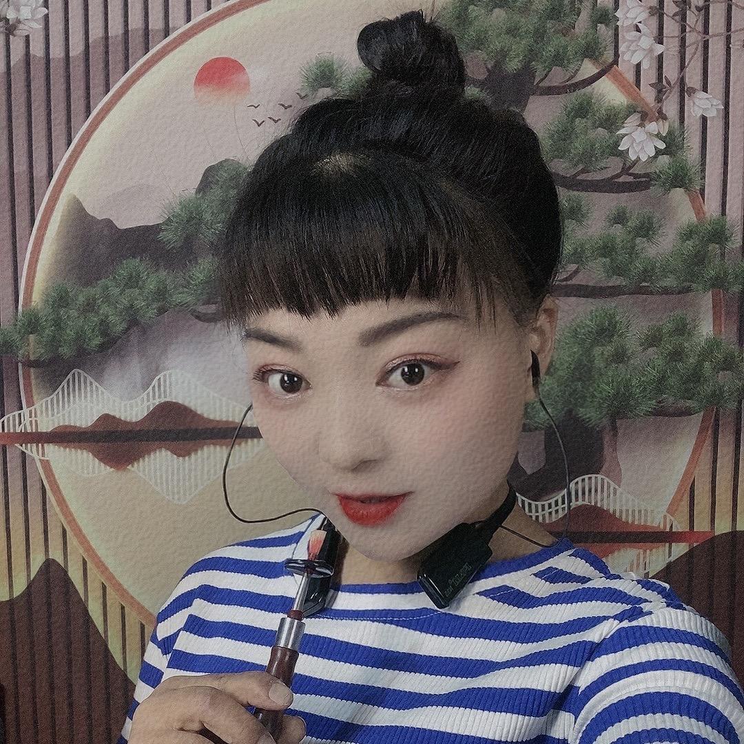 α芳芳
