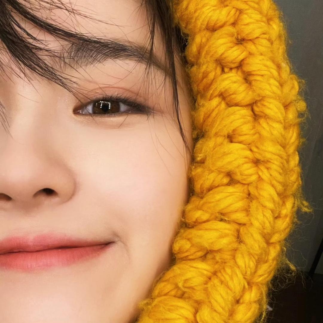 美女也会 ᵉᵐᵒ