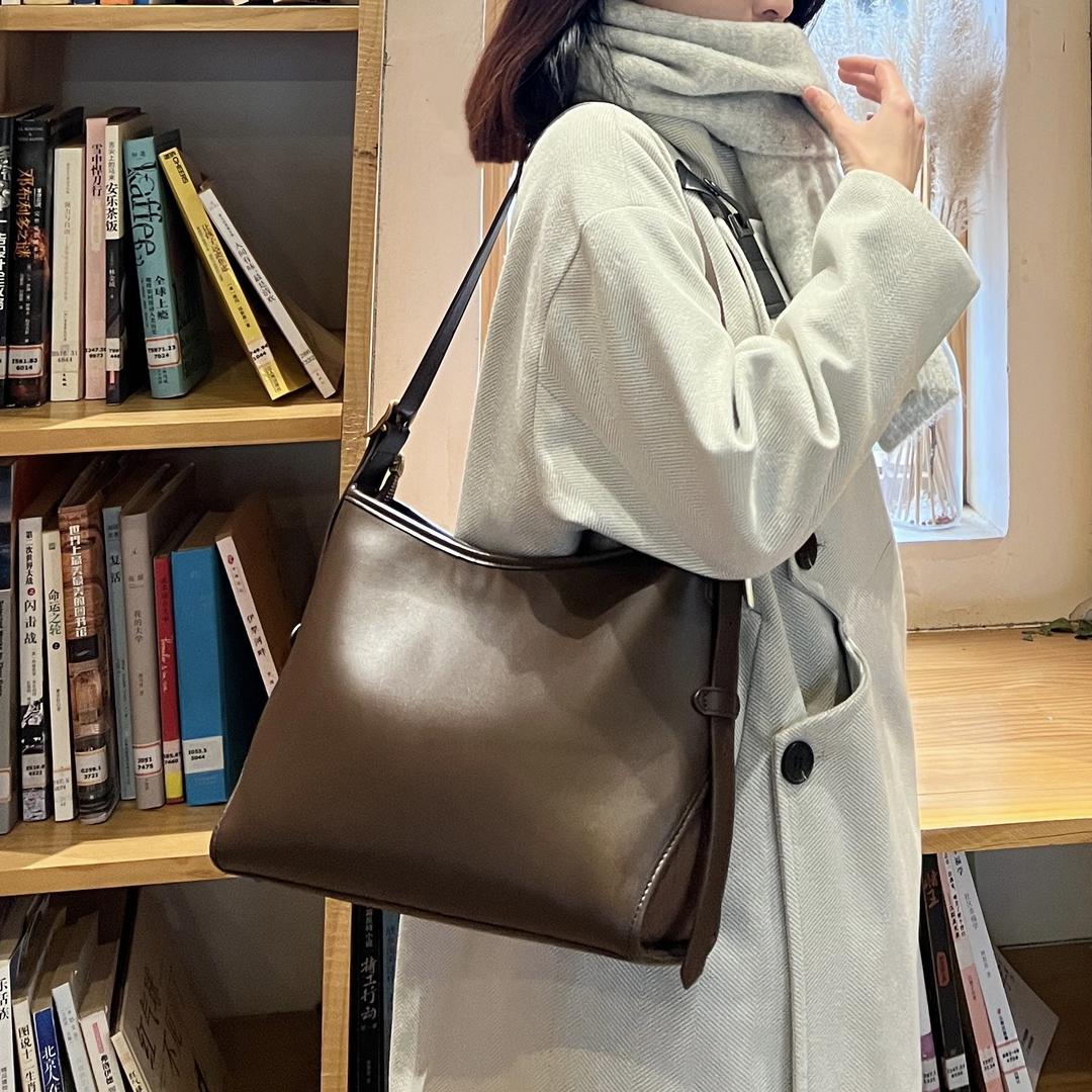 东家女包