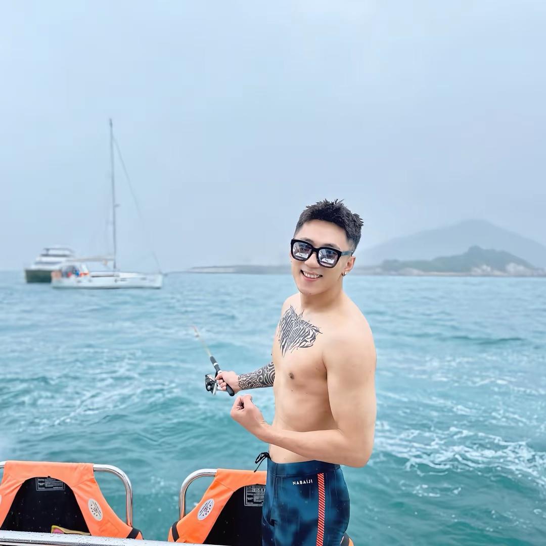 爱吃菠萝蜜