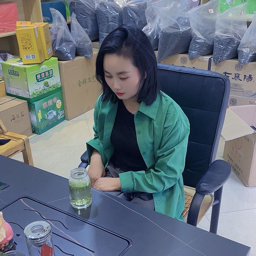 梁老板