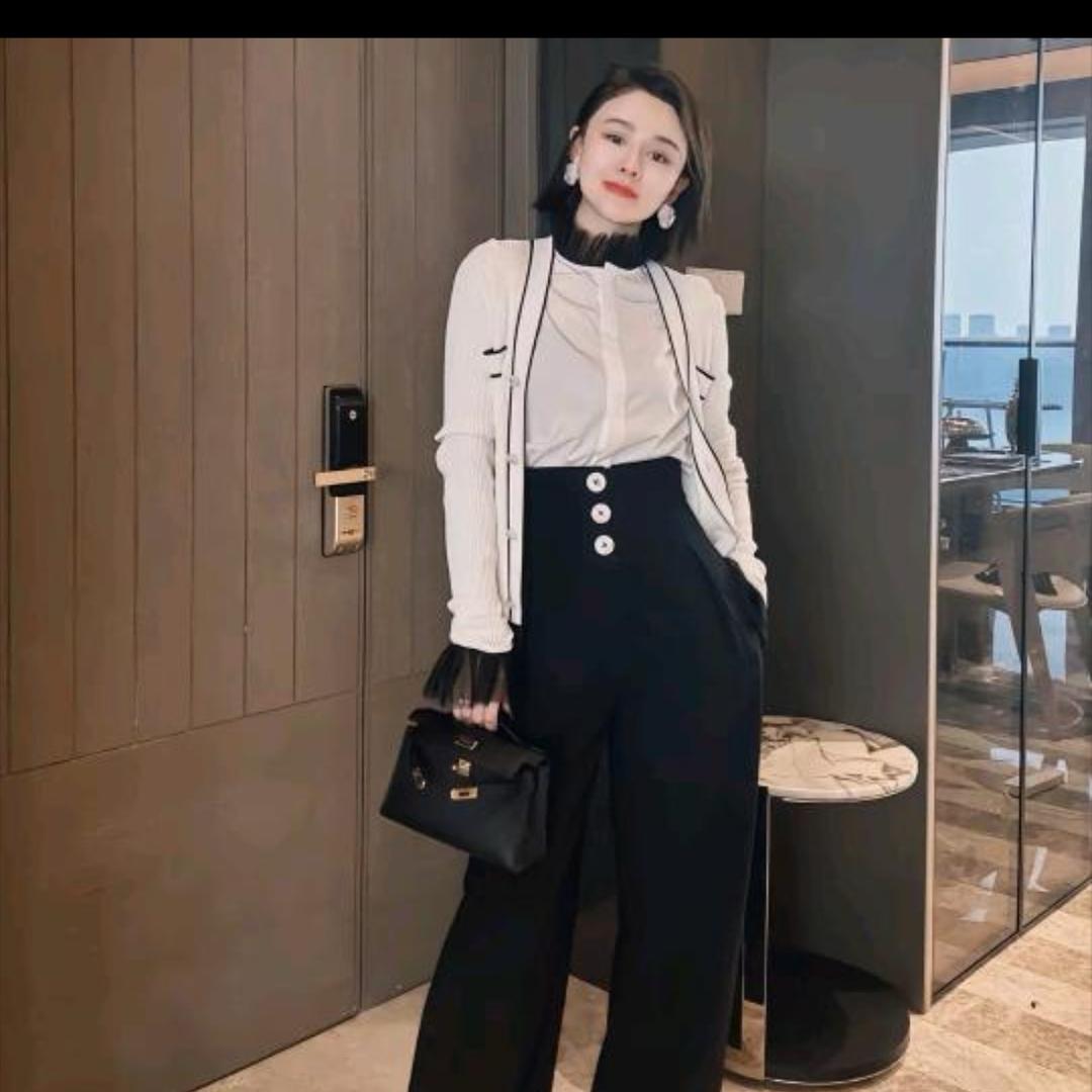 袁艺灵（精选穿搭）