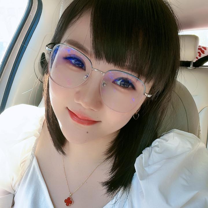 小小芳