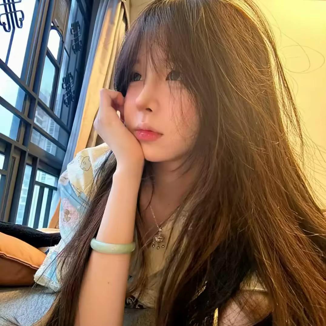 有苦自咽、😶‍🌫️