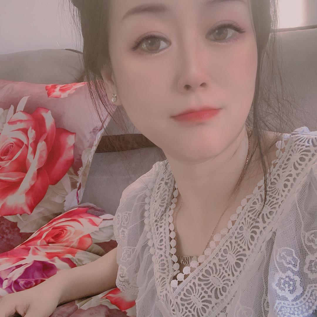 宏伟炭火锅