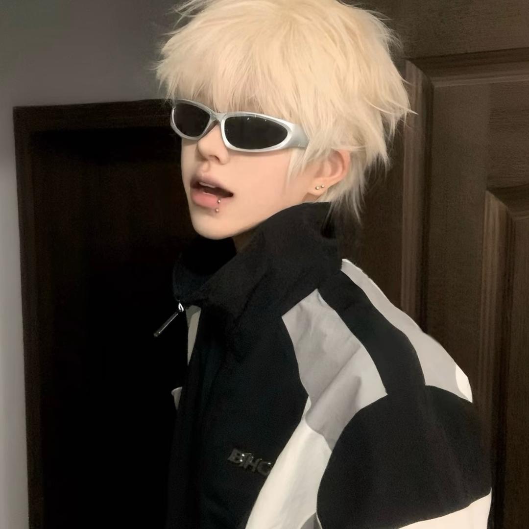 小小俊