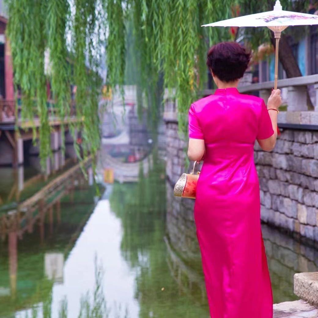 《美媛服饰》媛媛