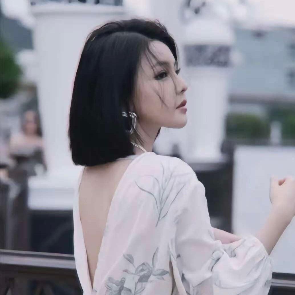 溶溶RONGRONG甄选返场