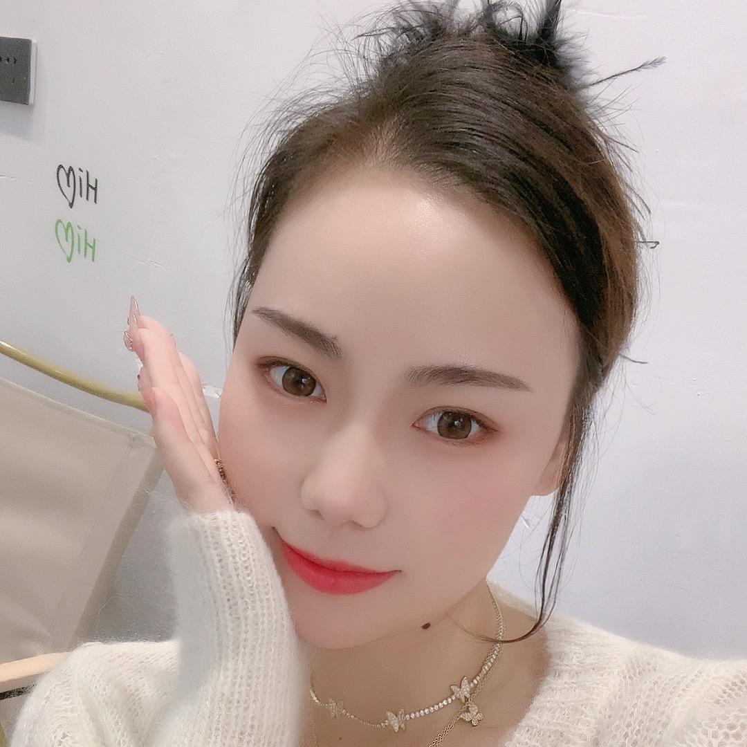 小爱.
