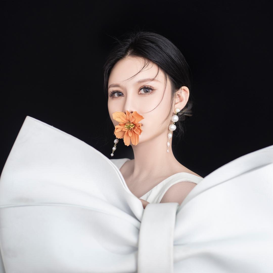 雁姿潮艺术培训学校